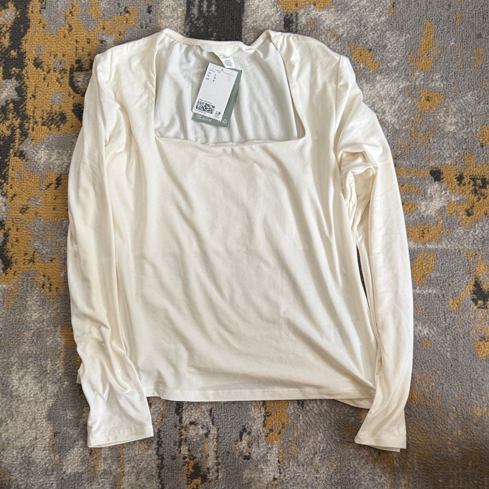 H&M Cream Long Sleeve Blouse